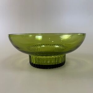Vintage Mid-Century Bowl | Avocado Green Glass | Ribbed Base 6.75"